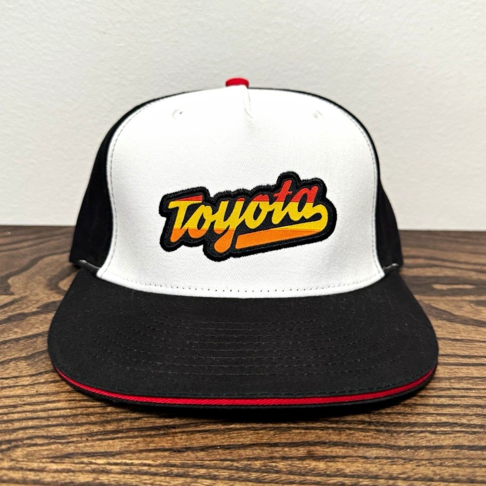Toyota Retro Vintage Style Embroidered Patch Trucker Hat Cap Black Red White
